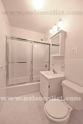 Rented by R New York | media 11