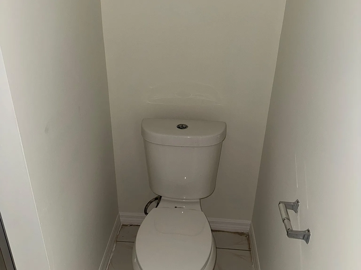 3 bed, 2.0 bath, 1107 sqft, $2,000 — Photo 3