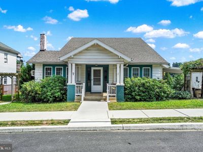 7 E High St, Windsor, PA, 17366