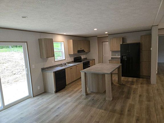 3rd image of 86 Union Rd
