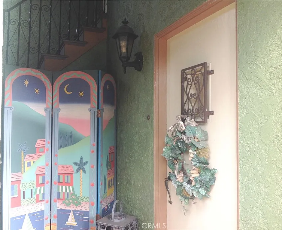 2 bed, 1200 sqft, $3,500 — Photo 1