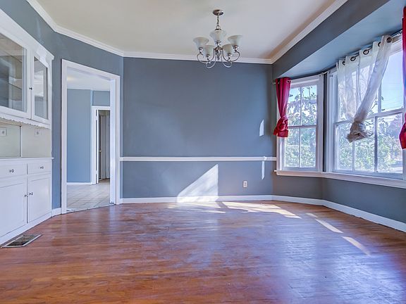 4th image of 4547 Talofa Ave
