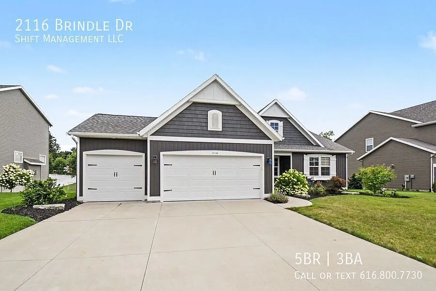 2116 Brindle: Gorgeous Single Family Home — Photo 2