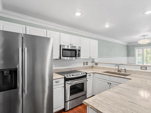 2612 Wellington Ridge Loop, Cary, NC 27518