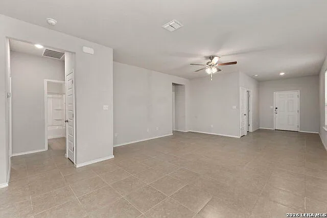 10019 Rancho Real Rd — Photo 3