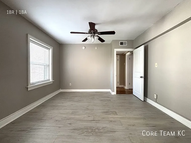 4804 Jefferson St #504 — Photo 7