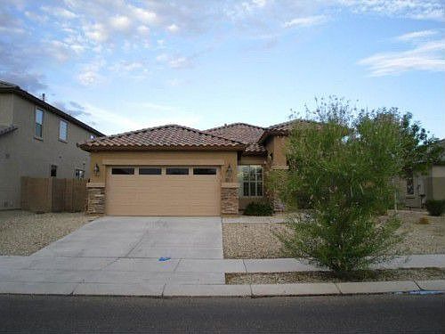 1st image of 861 S 165th Dr