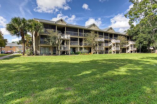 1st image of 4901 Waterway Ct APT 226