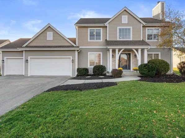 8335 S 44th STREET, Franklin, WI 53132