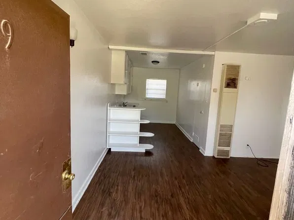 Park street apartments, 700 E Park St #9, Hobbs, NM 88240