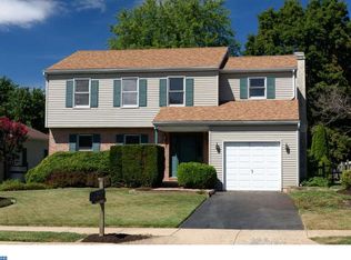 413 W 6th Ave, Parkesburg, PA 19365