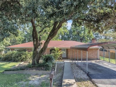 212 E Hillcrest St, White Oak, TX, 75693