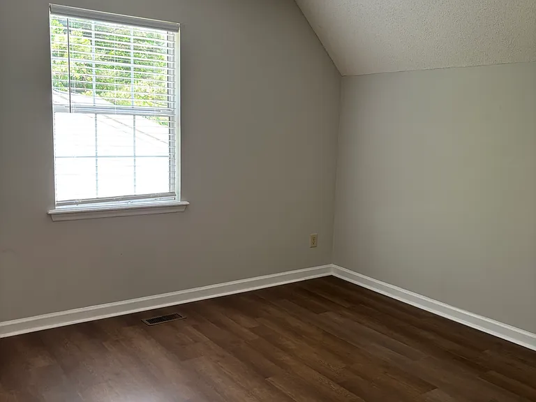 9 Savi Ct — Photo 10