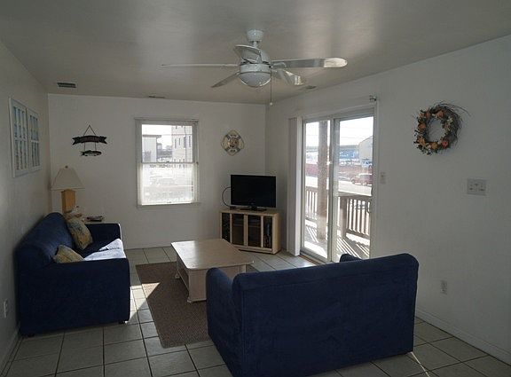 2nd image of 343 40th St #South