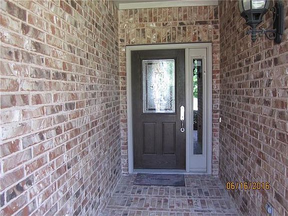4th image of 7488 Saint Petersburg Dr