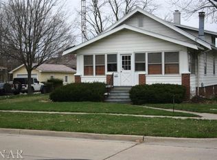 208 S Oak St, Normal, IL 61761