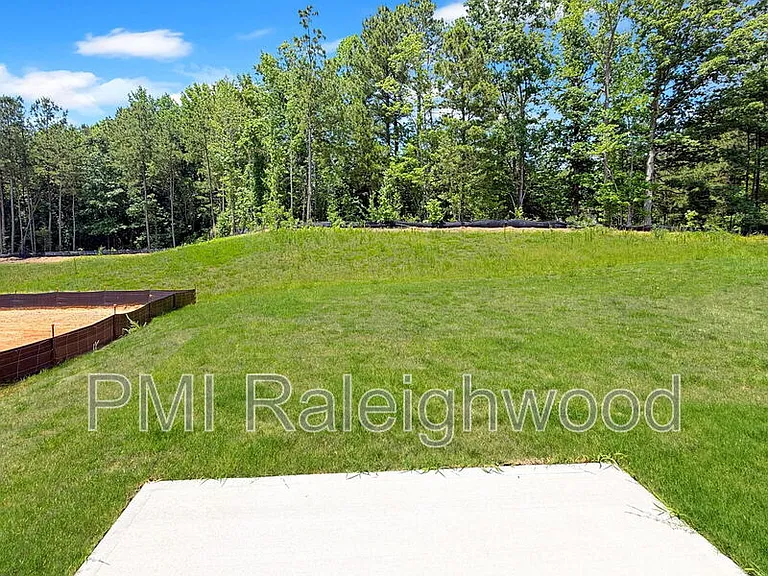 286 Palm Dr — Photo 31