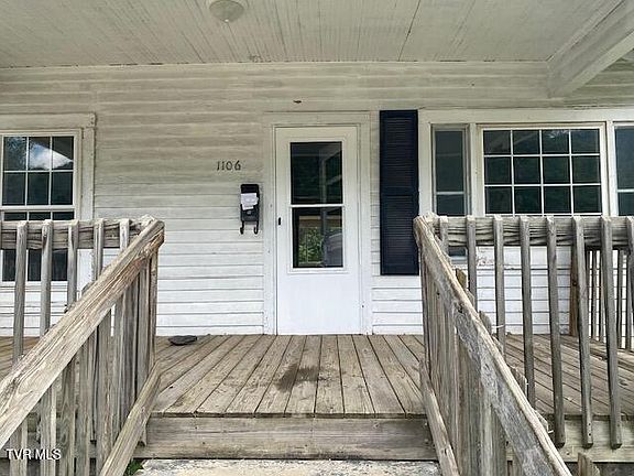 2nd image of 1106 E Main St