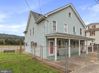 411-413 S Cedar St, Cumberland, MD 21502