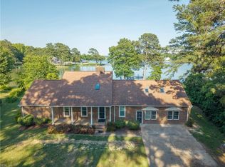 236 Robanna Dr, Seaford, VA 23696