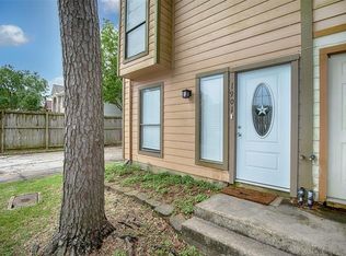 1901 Miramar Green St, Seabrook, TX 77586