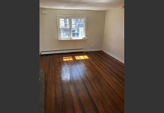 4th image of 249 E Squantum St APT 4