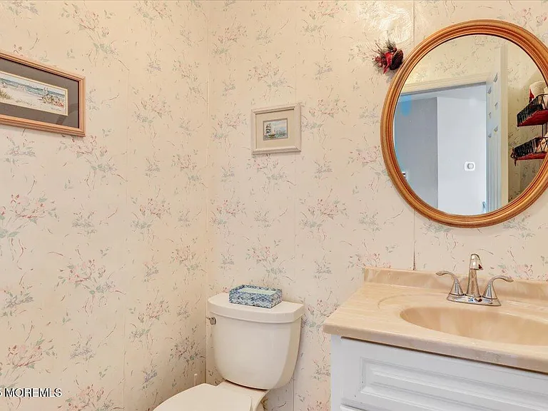 1207 Capstan Dr — Photo 25