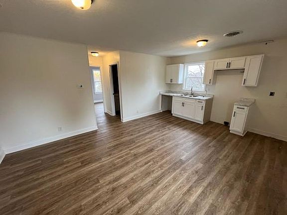 5th image of 1010 Randolph Ave #1