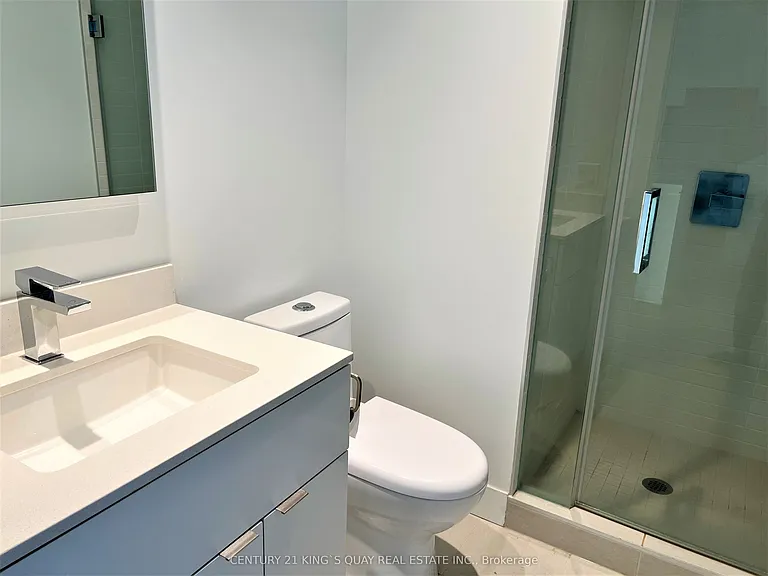 7 Grenville St #4513 — Photo 7
