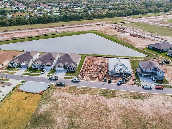 4th image of 10910 Sage Canyon Dr