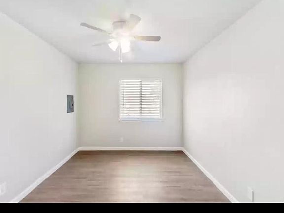 5th image of 2101 California Ave #2101