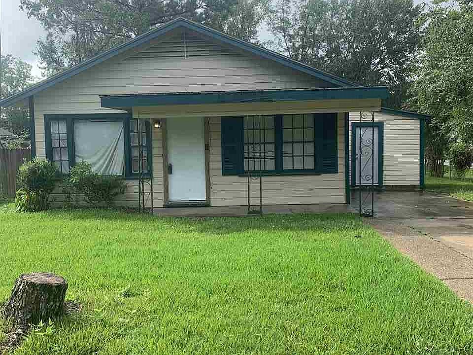 1st image of 2297 E Lucas Dr