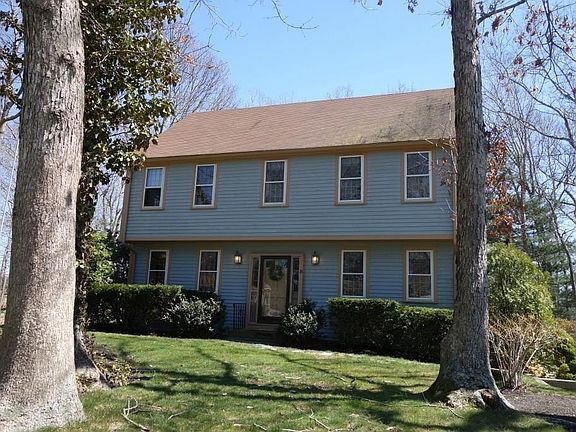 2nd image of 18 Nixon Ave
