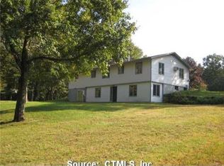 176 Palmer Rd, Chaplin, CT 06235