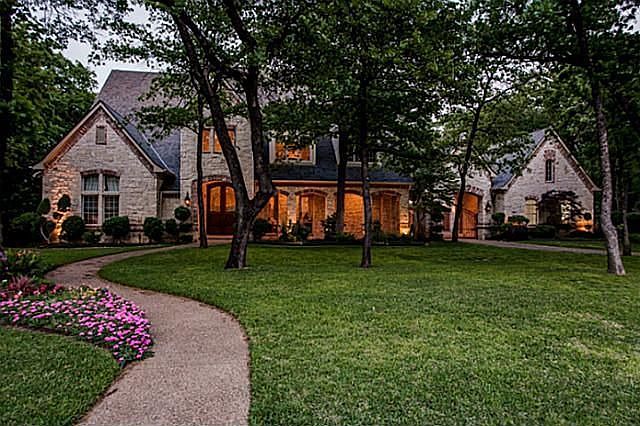 1st image of 1011 Turnberry Ln