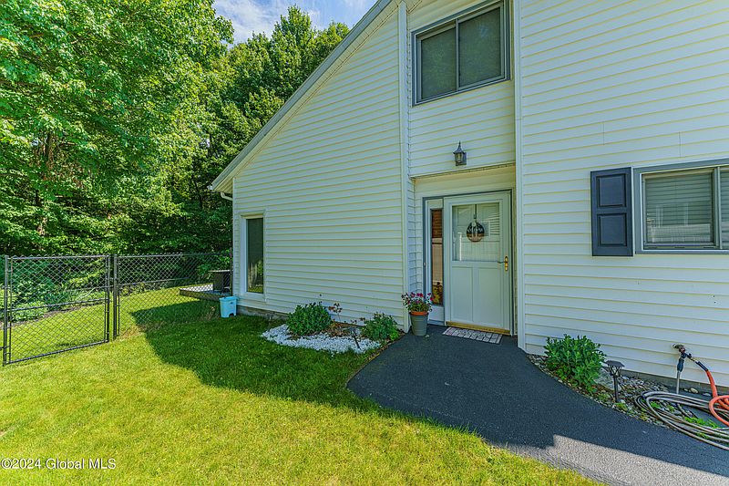 2nd image of 23 Green Meadow Drive