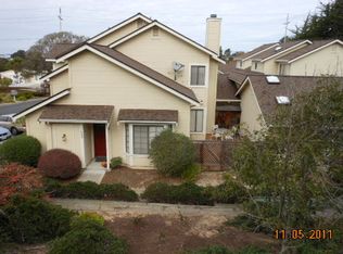 1088 Highlander Dr, Seaside, CA