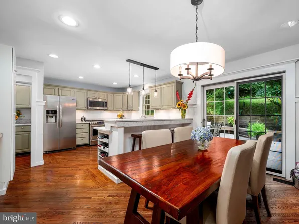 1128 Dunsinane Hill Rd, Chester Springs, PA 19425