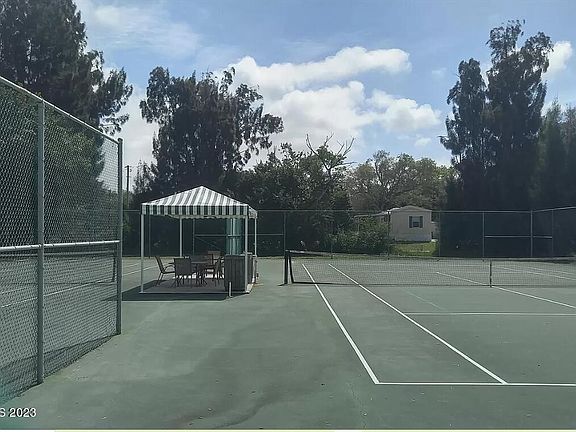 5th image of 6240 Mirror Lake Dr #303