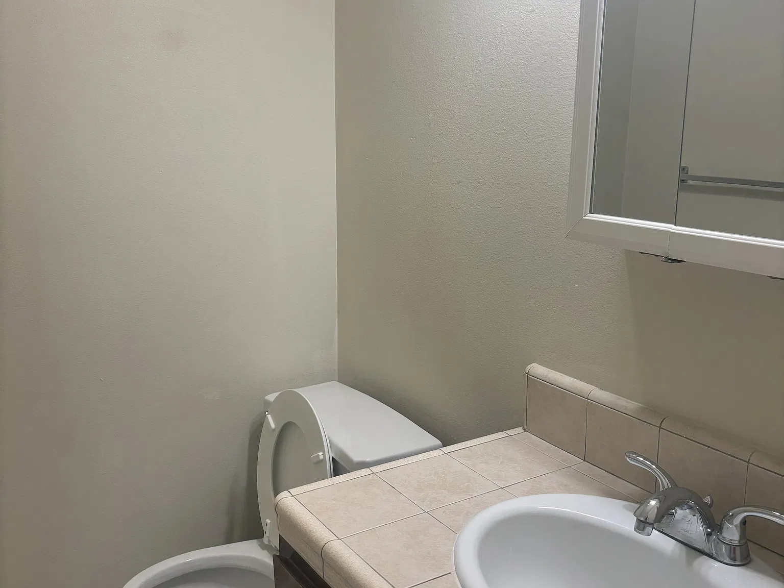 2 bed, 1.5 bath, 980 sqft, $1,500 — Photo 4