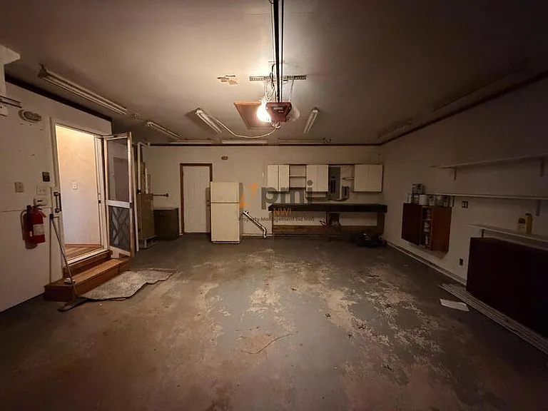 110 W Carrie Ave — Photo 18