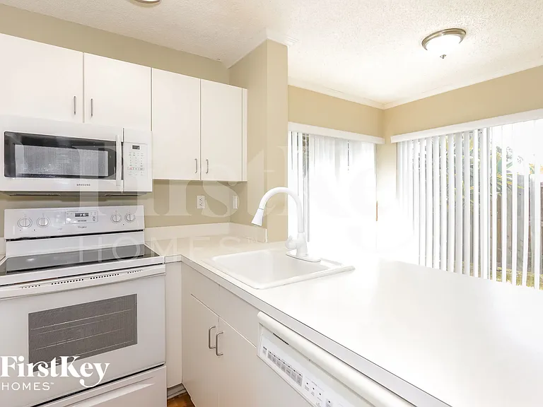 9817 SW 222nd Ter — Photo 5