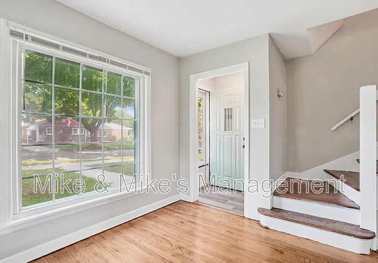 3860 S Brust Ave — Photo 8