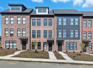 418 Magnolia Dr, Peters Township, PA 15367