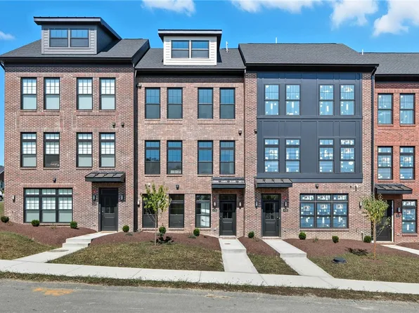 418 Magnolia Dr, Peters Township, PA 15367