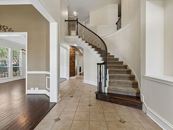 5th image of 1401 Bristlewood Dr