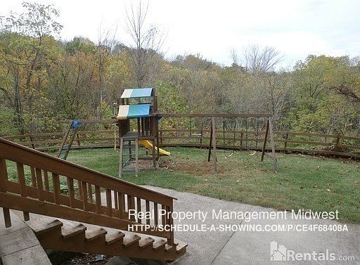 5th image of 9860 Skyridge Dr
