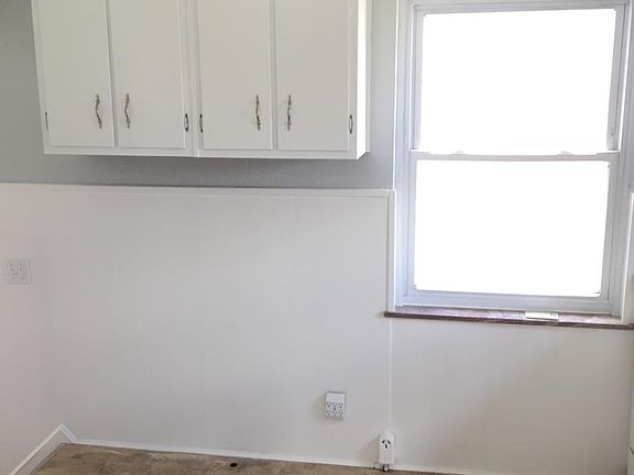 4th image of 4161 Orchard Ln