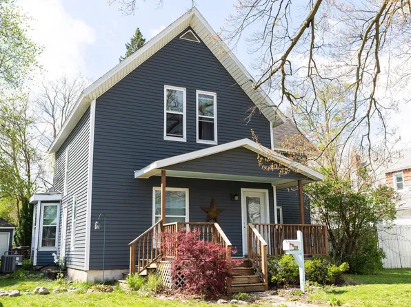 209 E Congress St, Belding, MI 48809