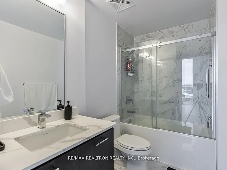 415 Sea Ray Ave #417 — Photo 16